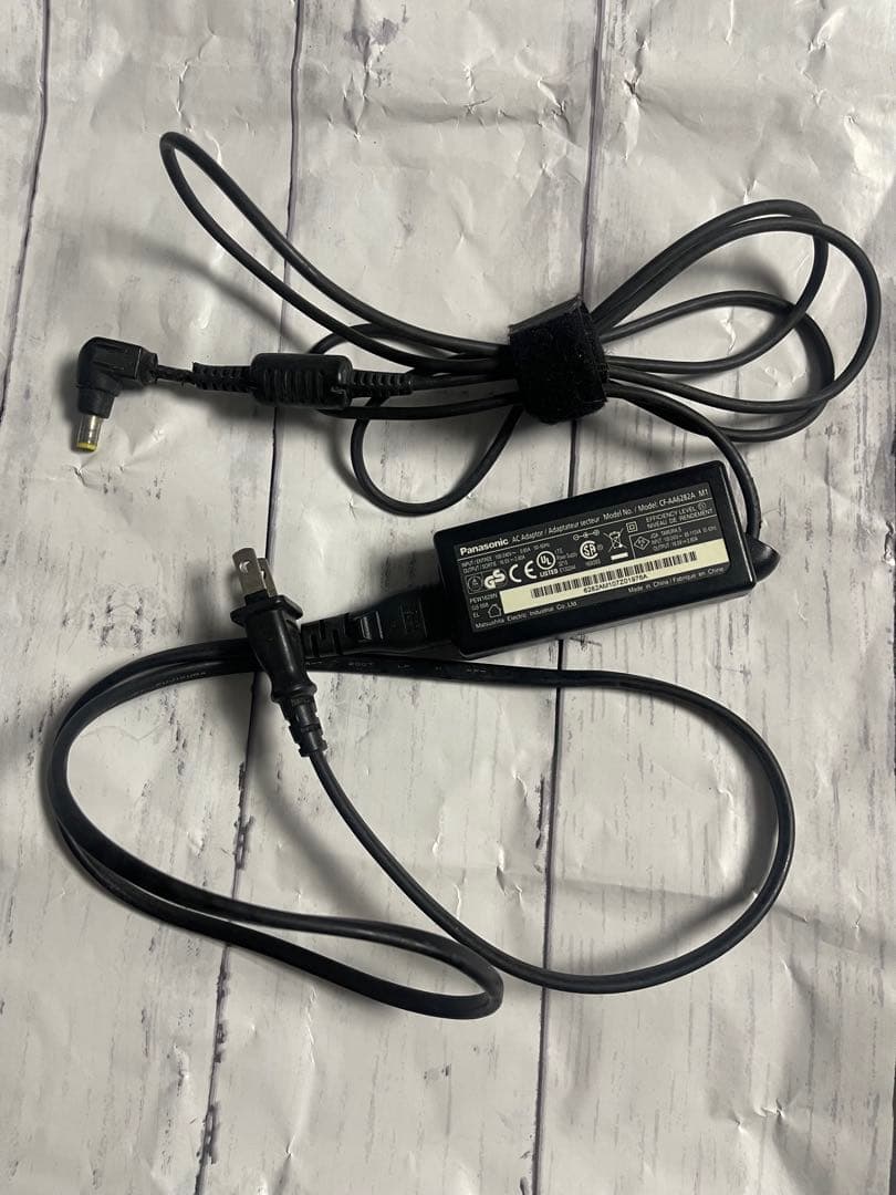 レッツノート T7 メモリ2GB増設XP/Vistaディスク付 画面黄ばみ縦線