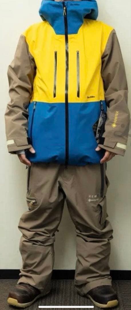【2回使用】REWスノーボードウェア2025モデル上下セット