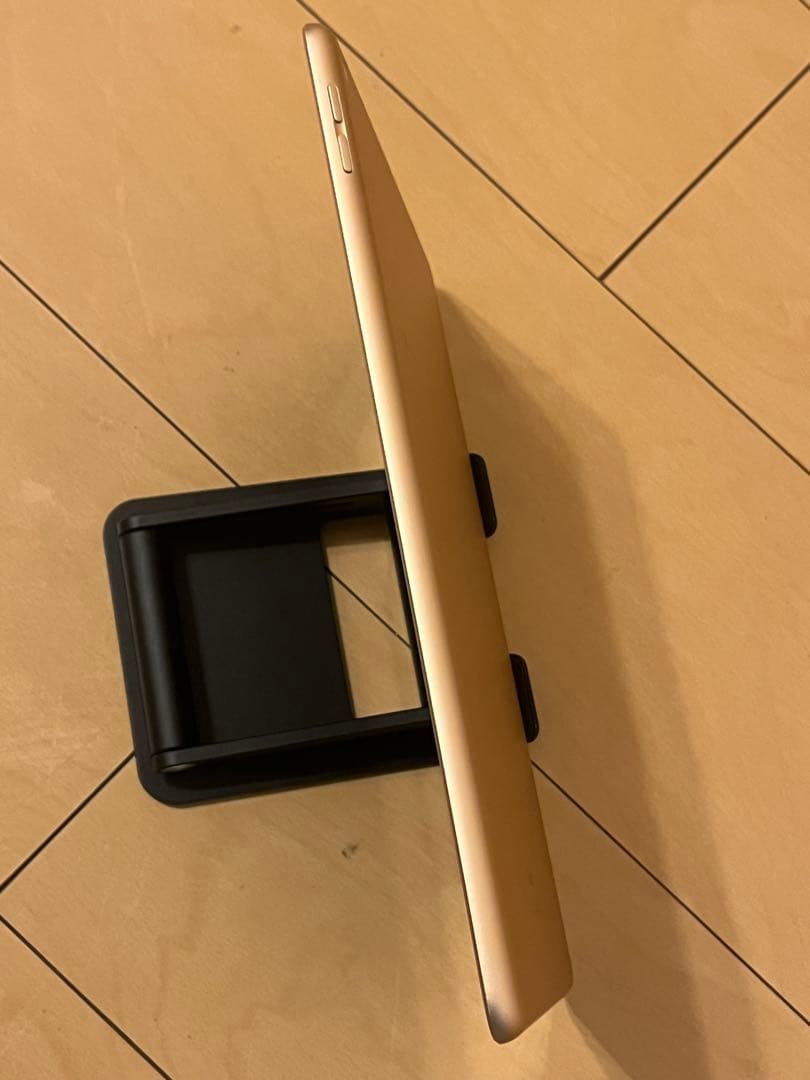 【美品】ipad 7世代 32GB wifiモデル