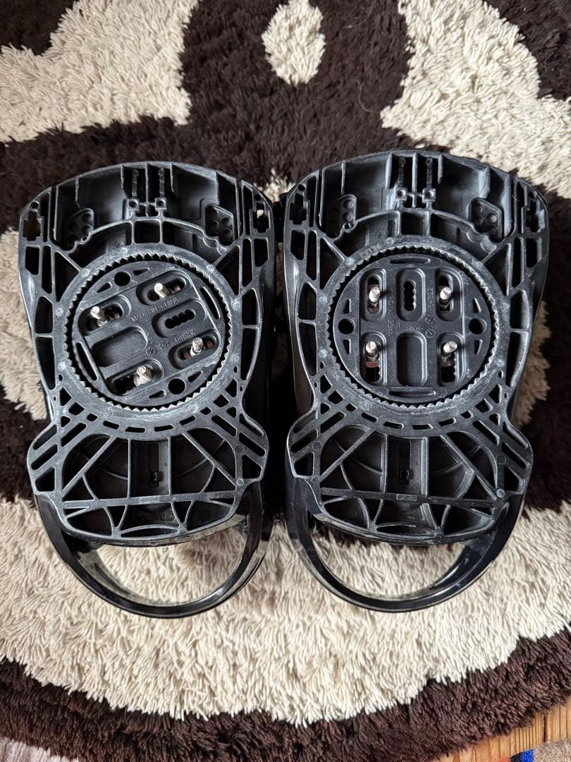 麦茶　サロモン RHYTHM Mサイズ ビンディング ブラック