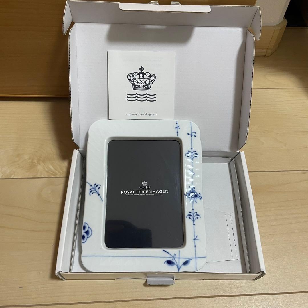   フォトフレーム　写真立て　陶器製　未使用