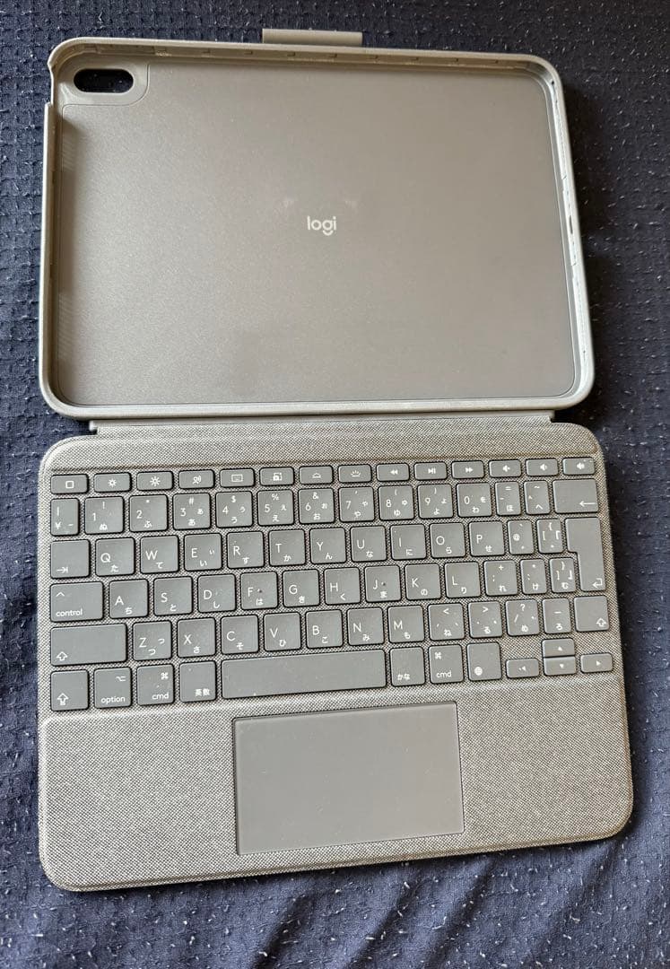 COMBO TOUCH iPad (第10世代) ケース