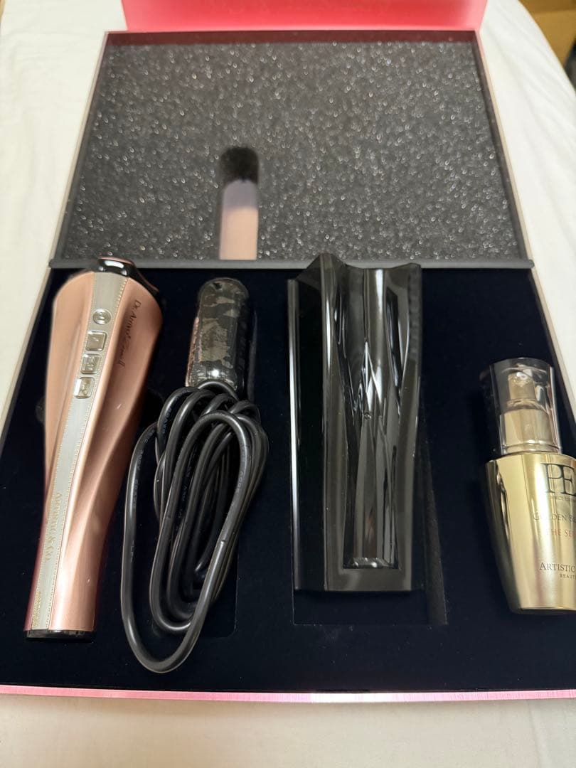 Dr.Arrivo ドクターアリーヴォ ゼウス2 美顔器 箱・付属品／専用美容液