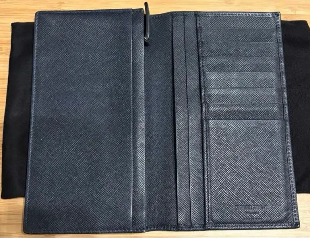 【箱付き】Giorgio Armani ブラック 長財布　ジョルジオアルマーニ