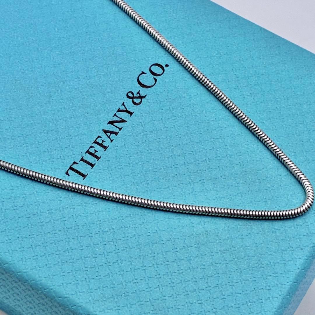 ティファニー スネークチェーン ネックレスチェーンのみ シルバー 44cm