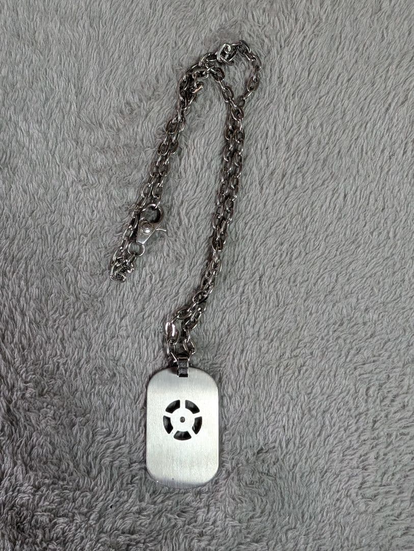 D&G ドルガバ ドッグタグ ブラックスター