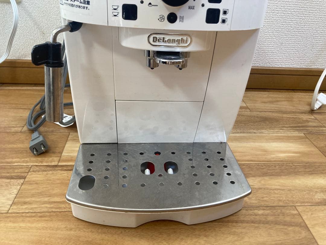 DeLonghi ECAM22112 エスプレッソマシン