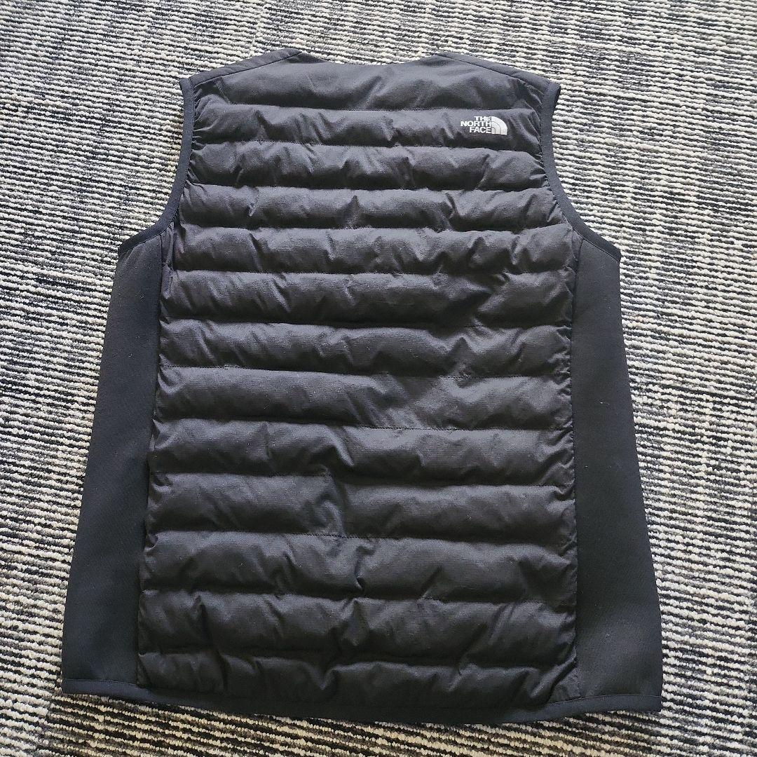 フラワー THE NORTH FACE ブラック レッドランベスト M