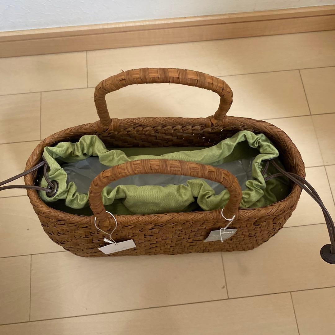 アルカン　山ぶどうカゴバック　新品未使用