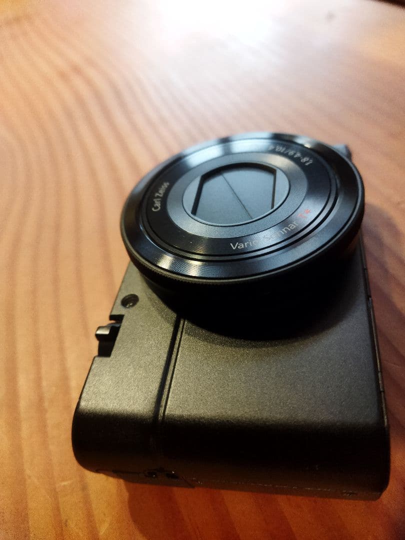 Sony Cyber-shot DSC-RX100 コンパクトデジタルカメラ