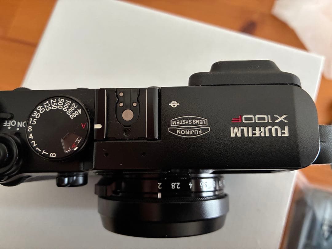 ⭐︎極上品1100ショット　富士フイルム　fujifilm X100f おまけ付き