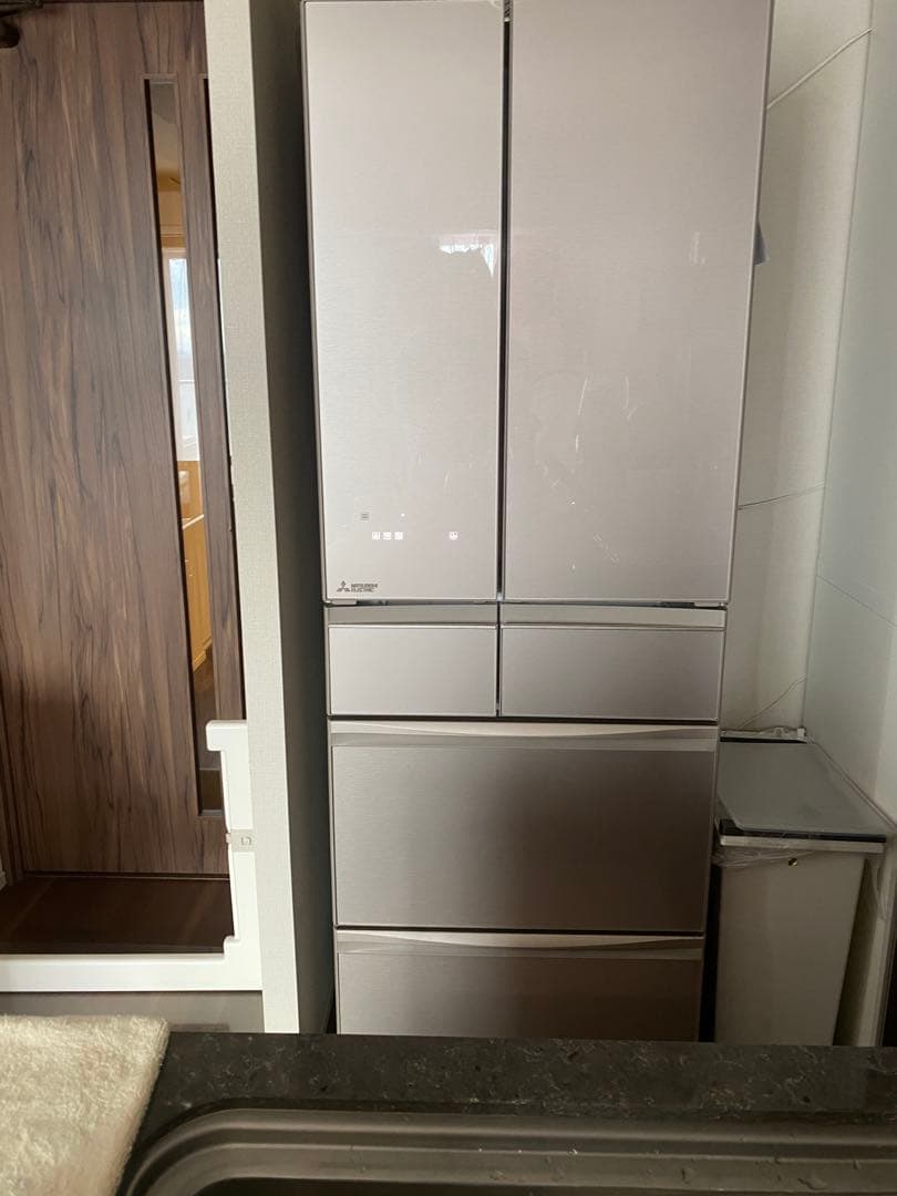 【希少】三菱冷蔵庫503L 真ん中野菜室MR-MX50G-C グレイングレージュ