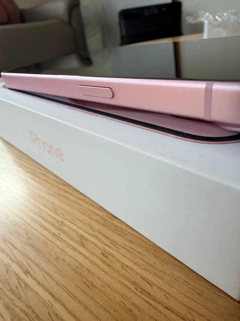 Apple iPhone 15 128G ピンク 本体　バッテリー状態86%