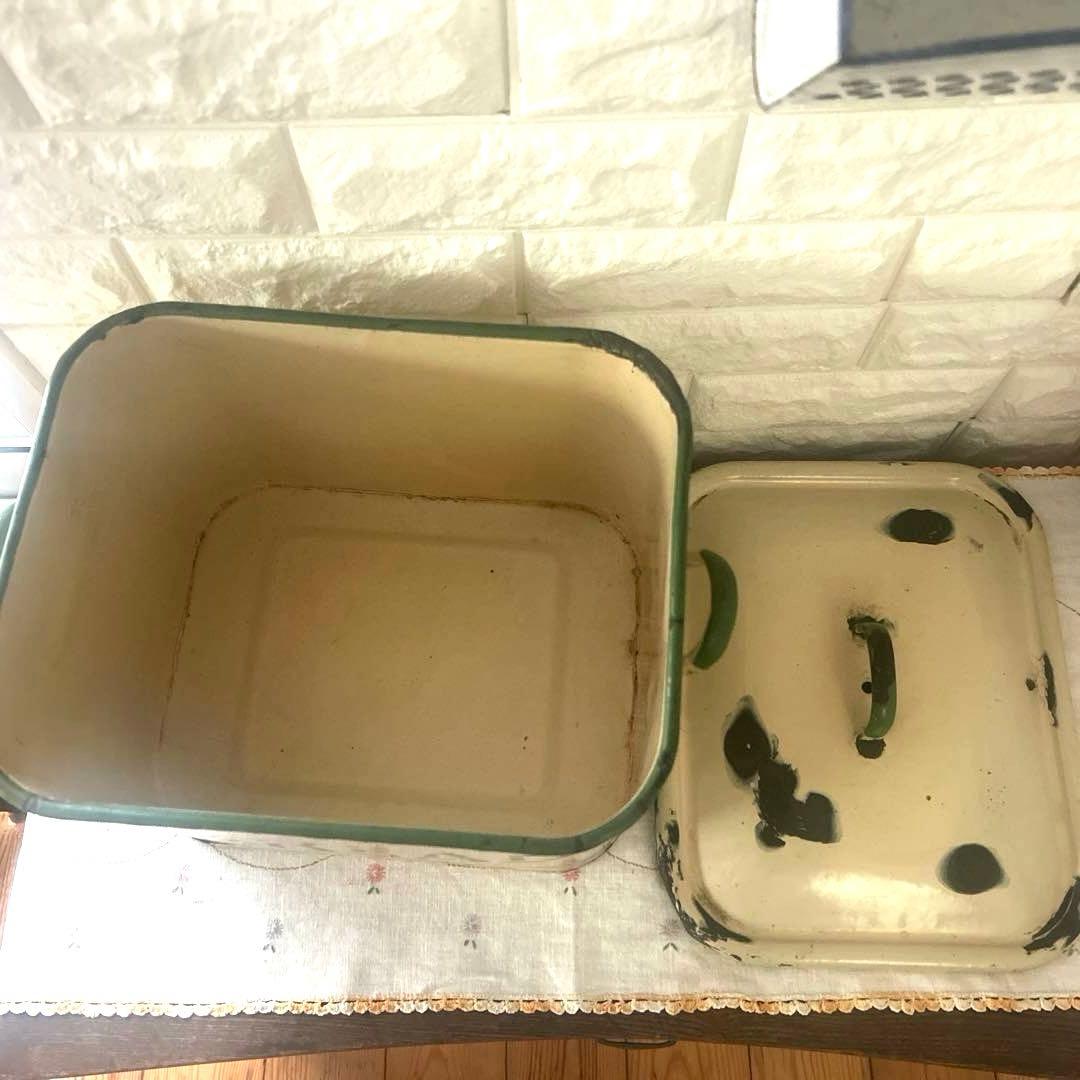 アンティーク　ブレッドボックス