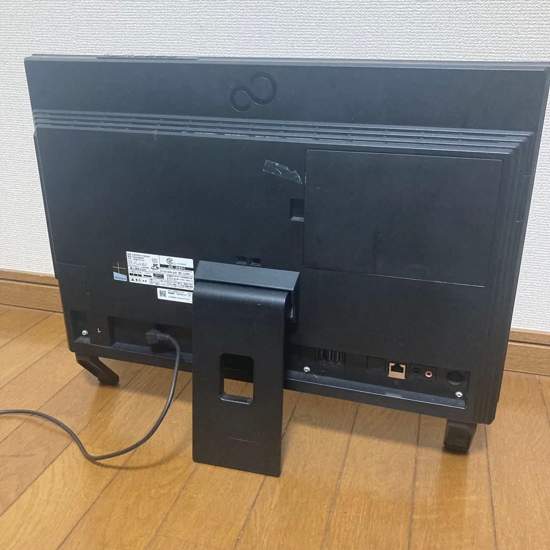一体型パソコン　ノートパソコン　富士通　core i7 国産 日本製　初心者