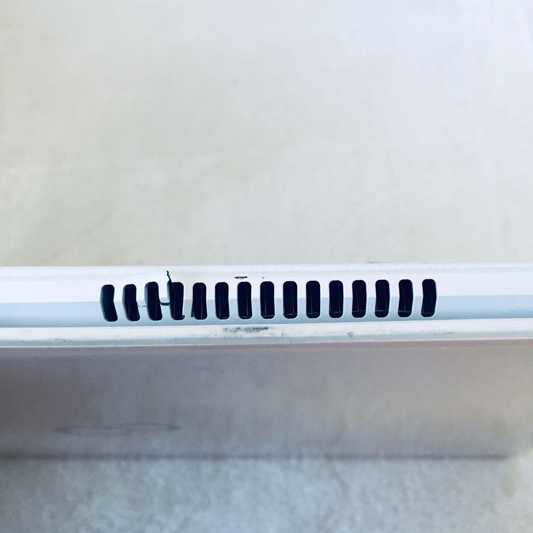 富士通 LIFEBOOK i7-8565U RAM8GB SSD256GB 軽量