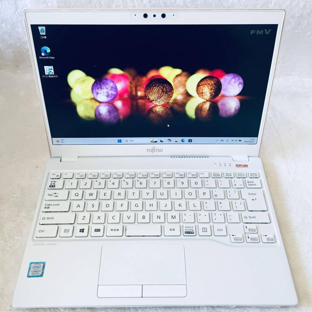 富士通 LIFEBOOK i7-8565U RAM8GB SSD256GB 軽量