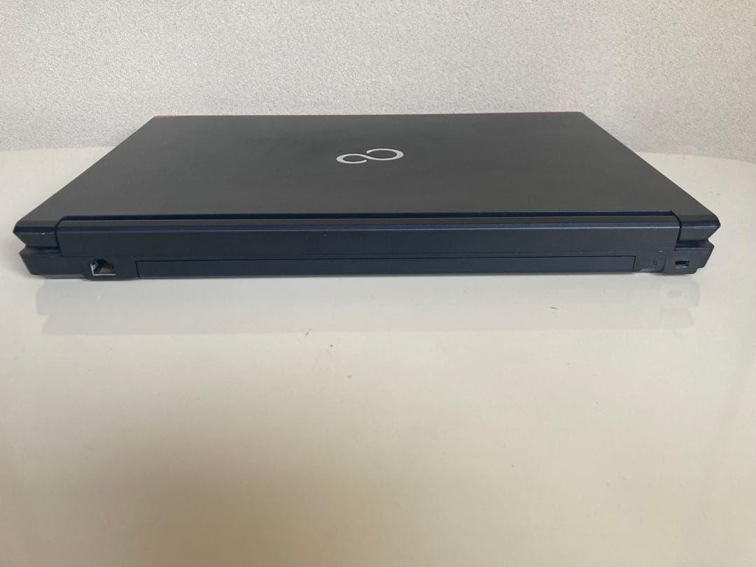 ノートPC 富士通A577 第7世代i5 SSD512 office2021