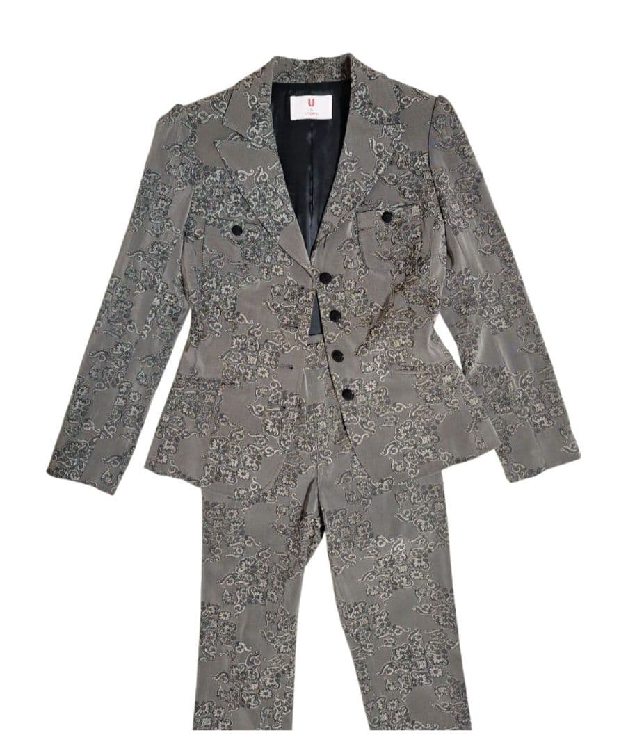 ユーバイウンガロ　パンツスーツ　ジャケット　ペイズリー　日本製