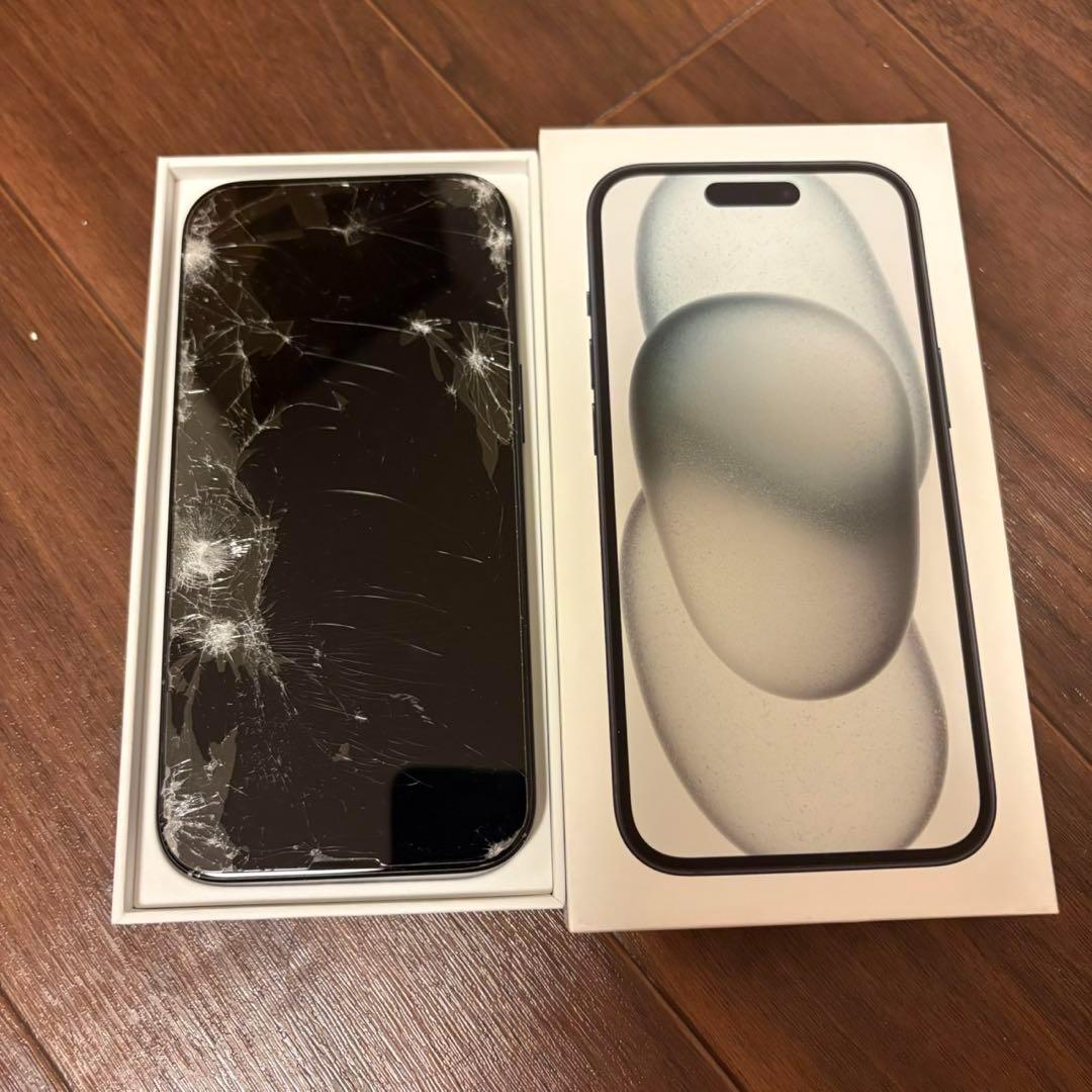 【基本動作OK】iPhone15 ブラック　SIMフリー　256GB