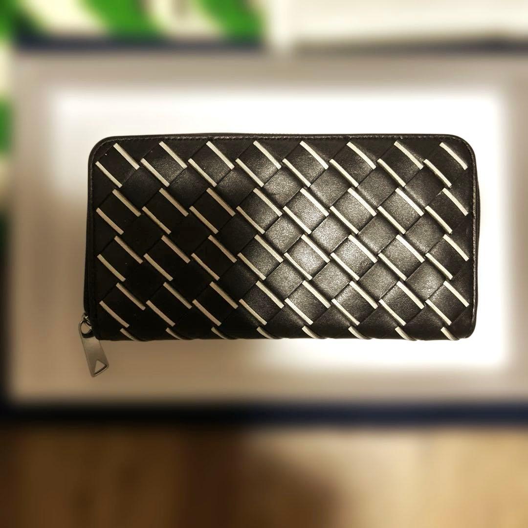 BOTTEGA VENETA長財布 ラウンドファスナーブラックホワイト