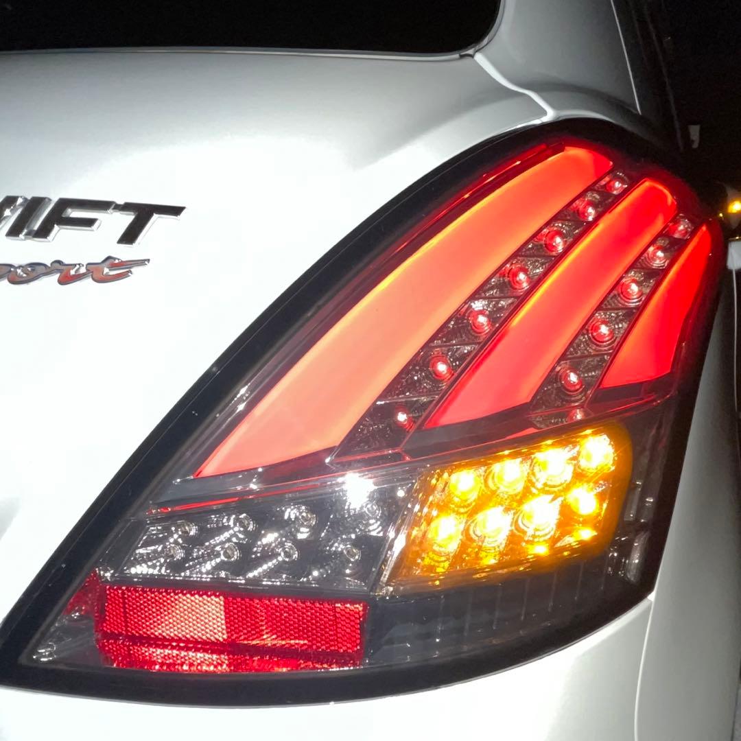 g*7様 zc32s スイスポLEDテールランプ スモーク 2個セット　(中古)