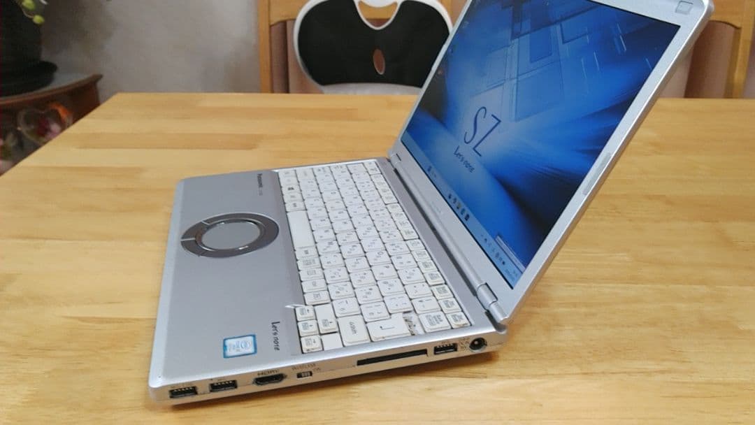パナソニック レッツノートCF-SZ6 i5-7300U 8GB SSD256