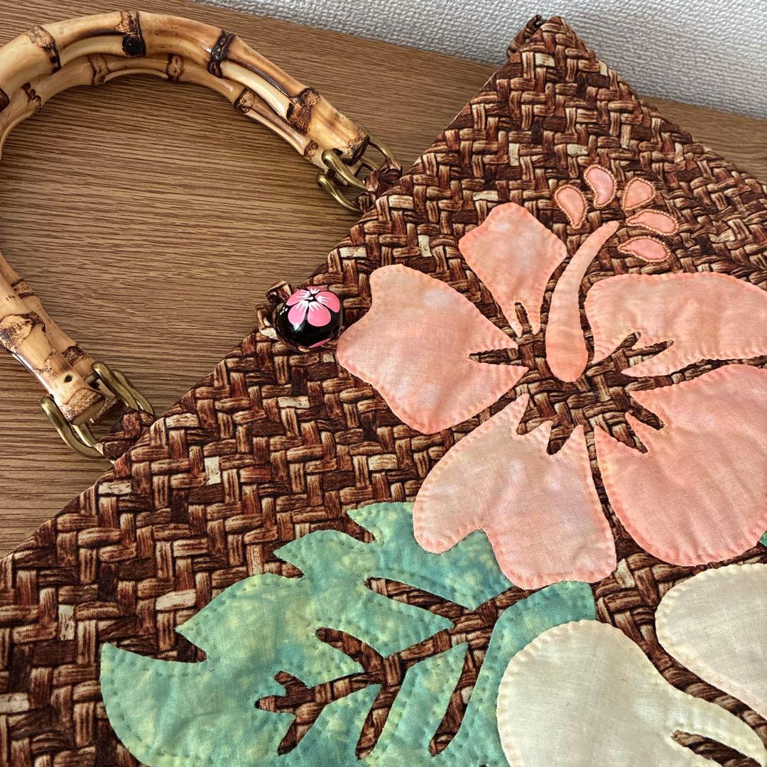 ハワイアンキルトバッグ　ハイビスカス