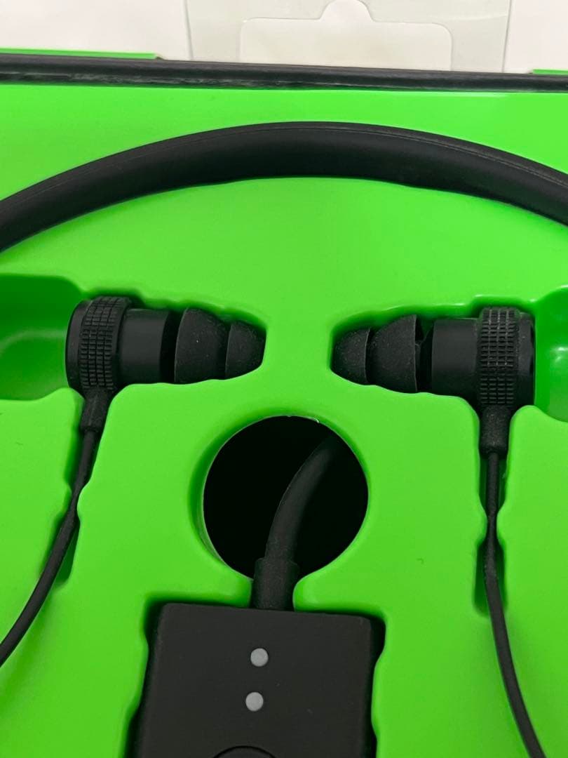 ヘッドホン Razer Ifrit and USB Audio EnhancerBundle