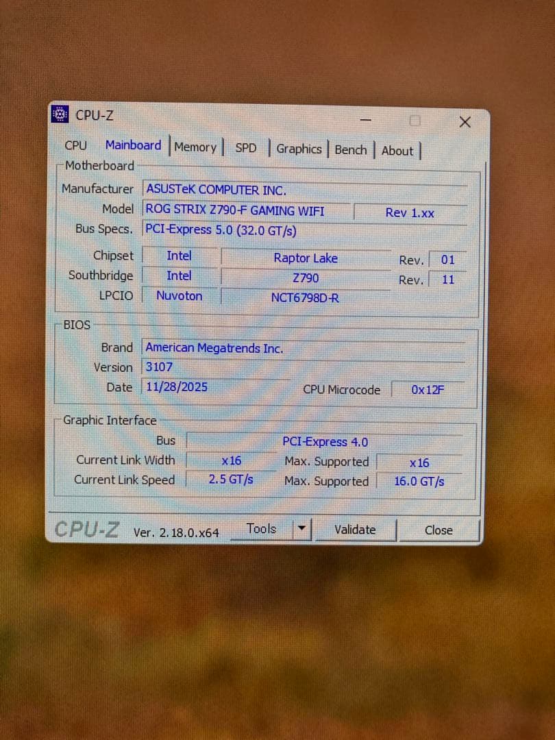 ROG STRIX Z790-F マザーボード Wi-Fi 6E
