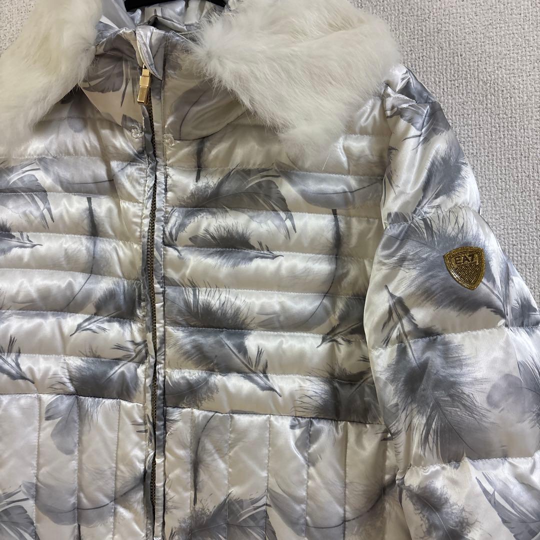 アルマーニ　EA7 グレー 羽柄白ダウンジャケット