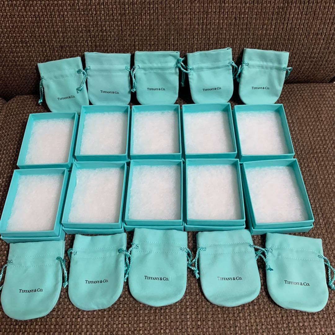 現行品　新品未使用ティファニー空箱巾着袋10セット