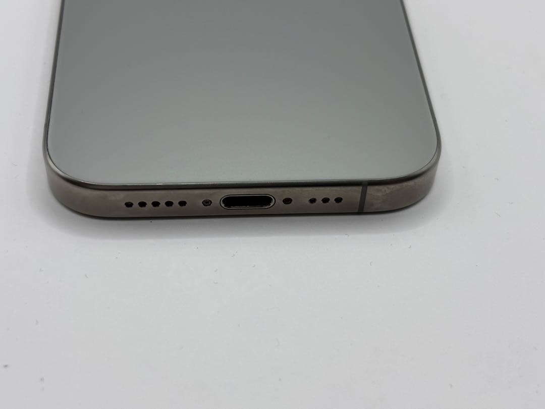 ◆Apple iPhone15 Pro ナチュラルチタニウム 128GB ◆