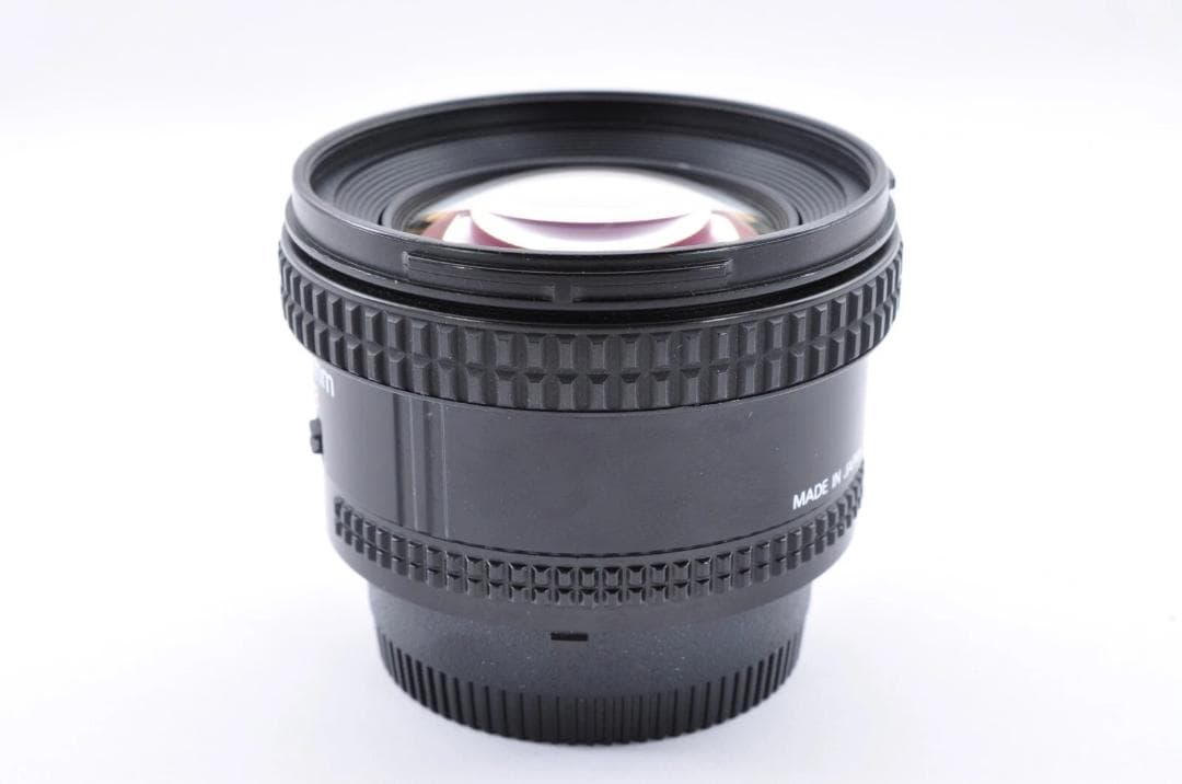 Nikon AF Nikkor 20mm F2.8 レンズ