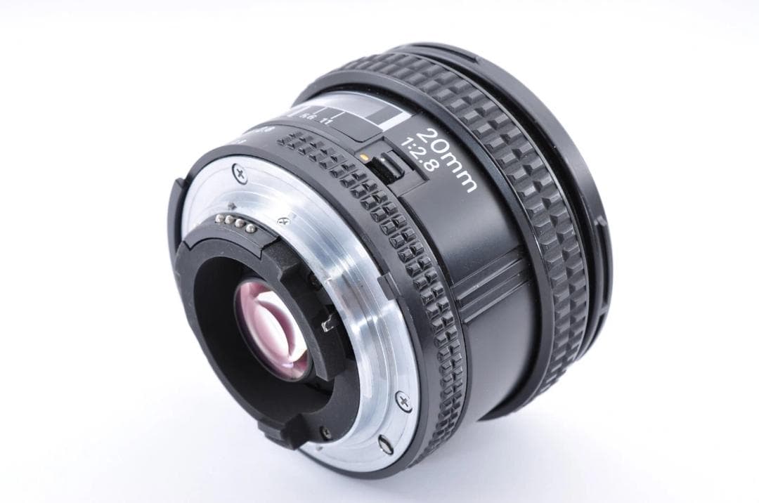 Nikon AF Nikkor 20mm F2.8 レンズ