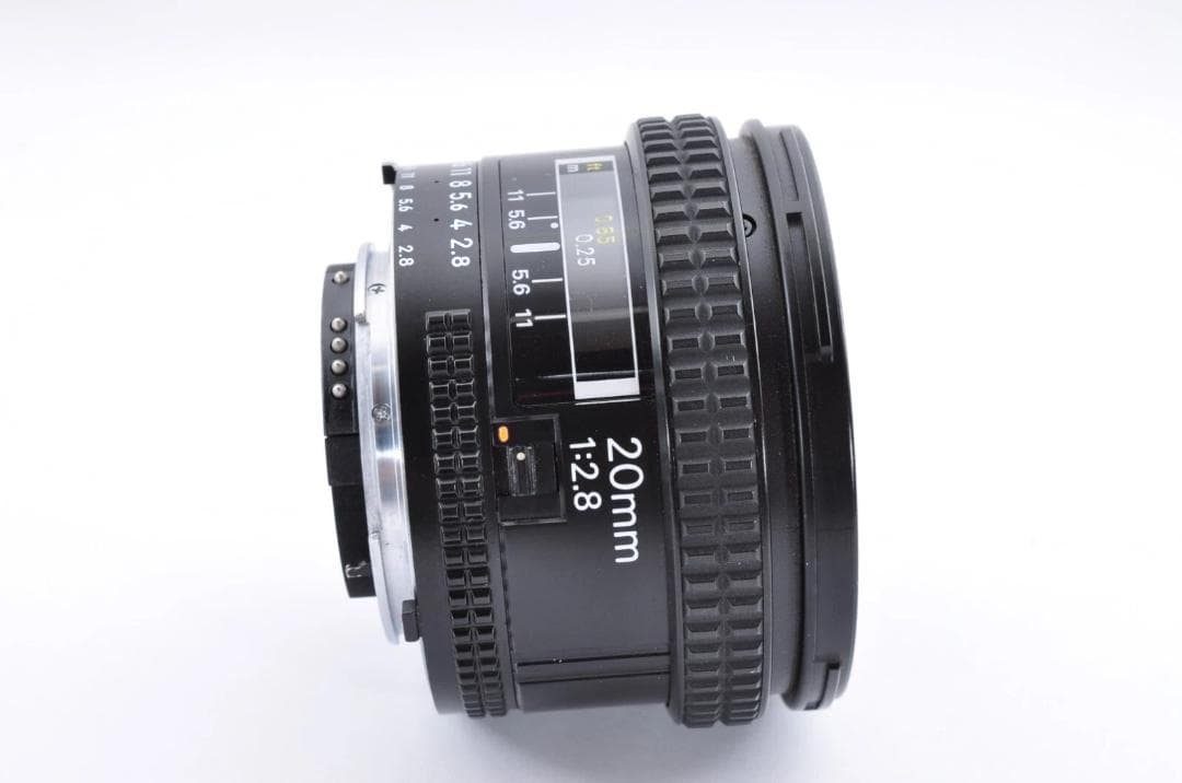 Nikon AF Nikkor 20mm F2.8 レンズ