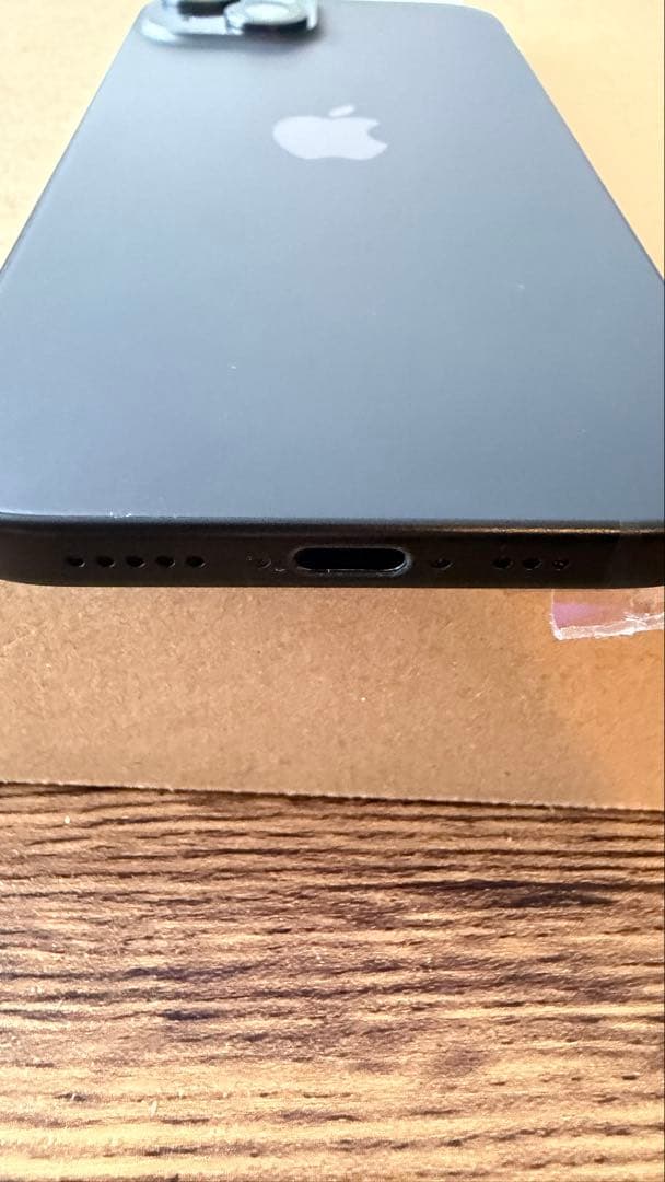 iPhone 15 512GB SIMフリー Apple整備済 バッテリ100%