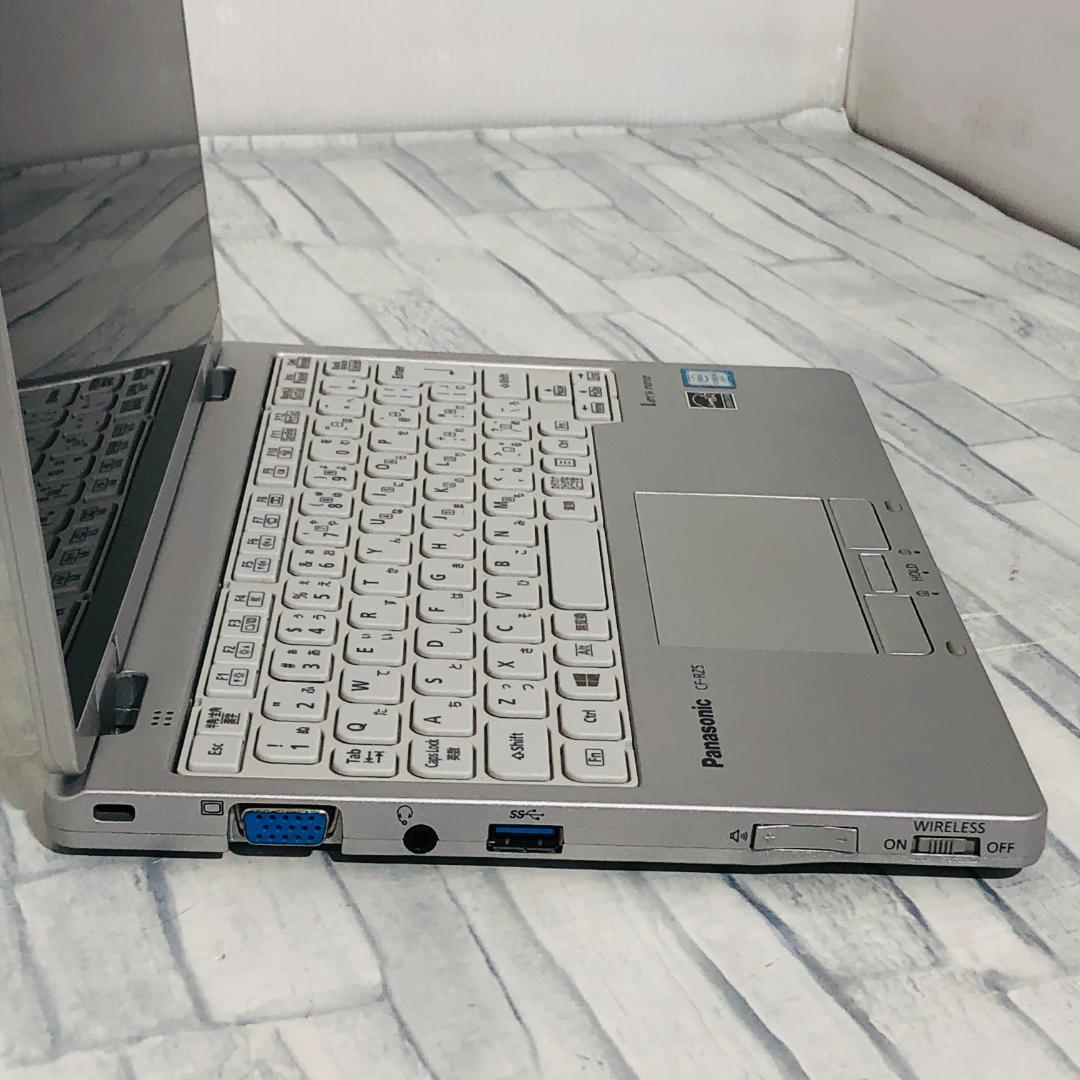 レッツノート CF-RZ5 Core m3-6Y30/SSD128B/4GB