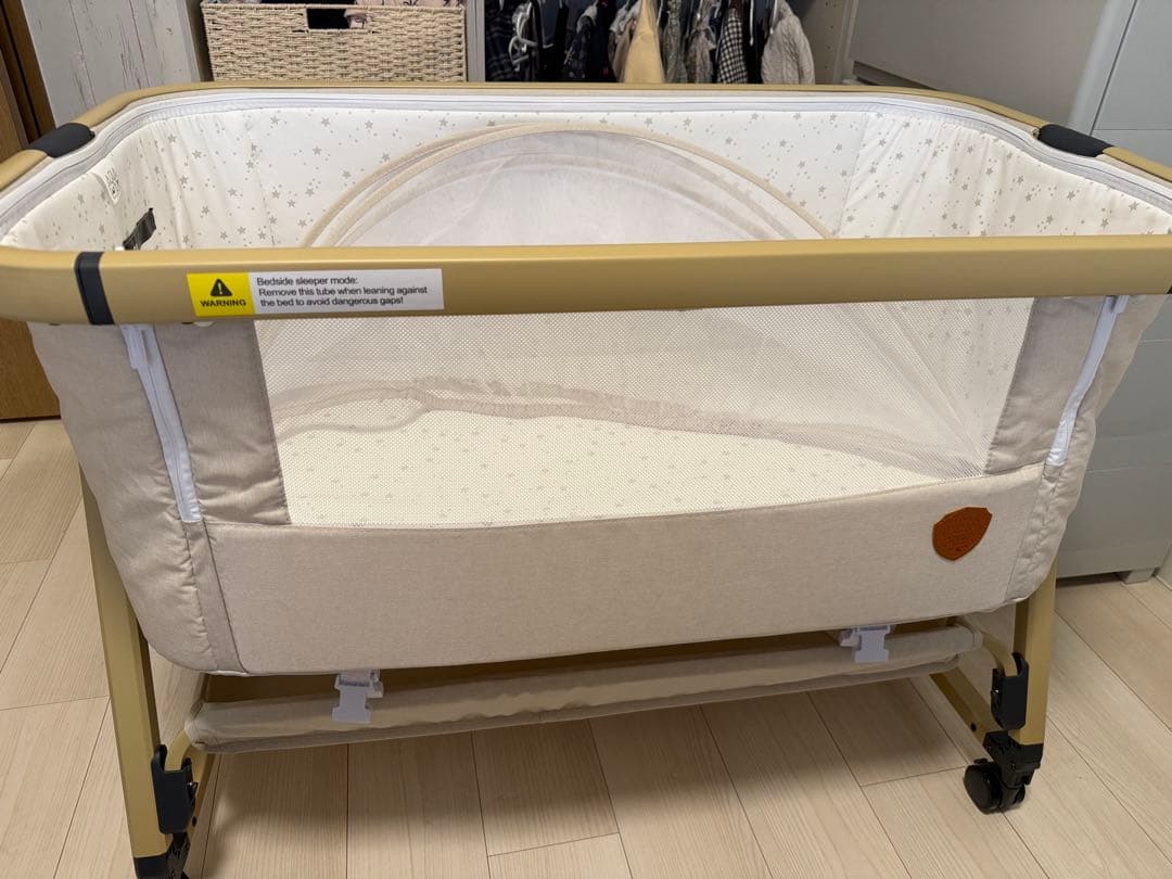 美品 2025 HZDMJ ベビーベッド カーキ ベージュ 折りたたみ