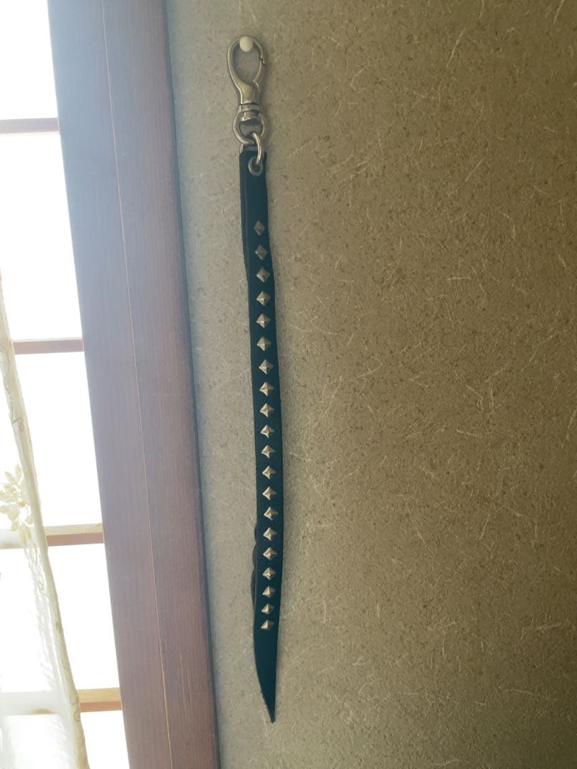 THE CALEE 本革 スタッズ付きキーホルダー