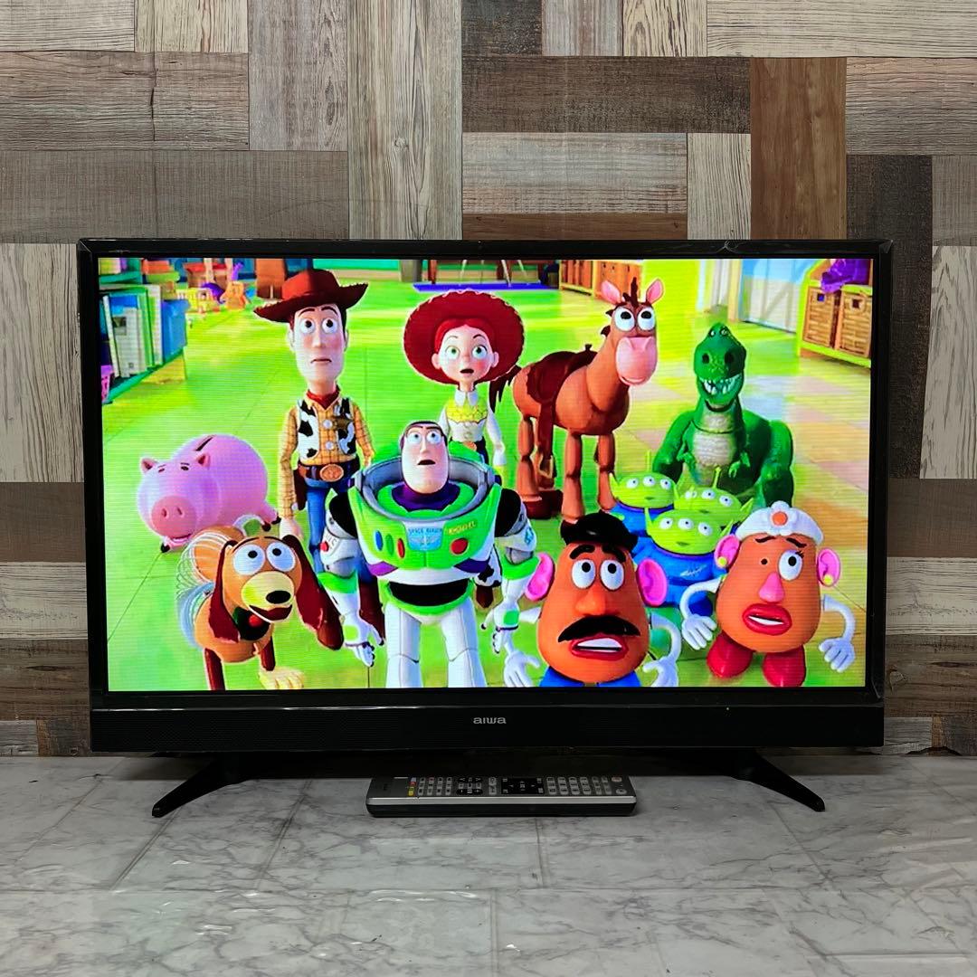 即日受渡❣️全国送料込 aiwa32V型ハイビジョンWチューナーで裏番組録画対応