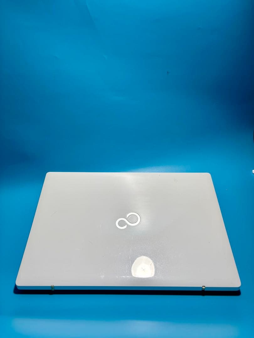 富士通 LIFEBOOK AH53/B3 i7 8550U SSD2TB 32G