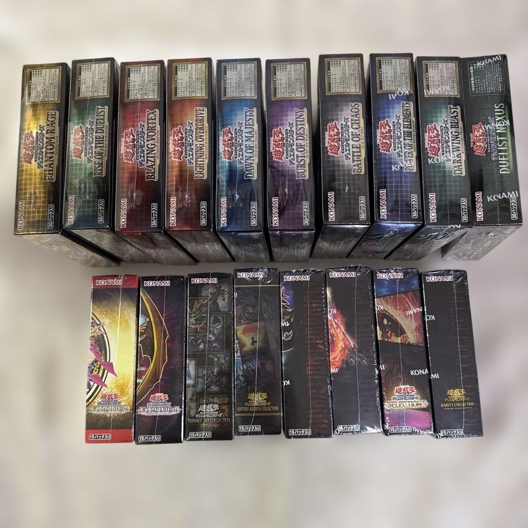 遊戯王 デュエルモンスターズ　１８点　未開封 box