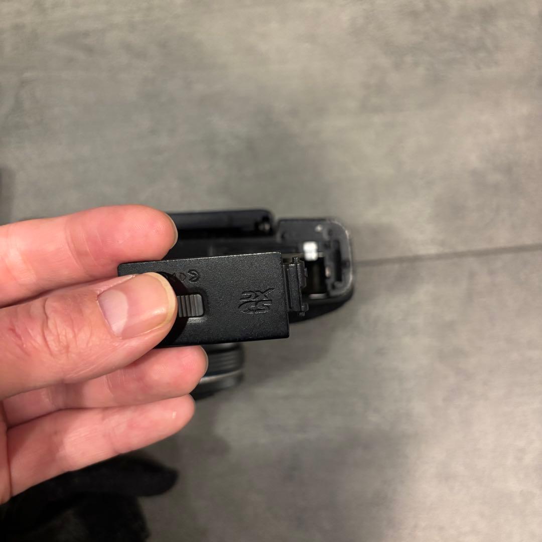 【望遠レンズ付き】OLYMPUS PEN Lite E-PL7 ミラーレス一眼