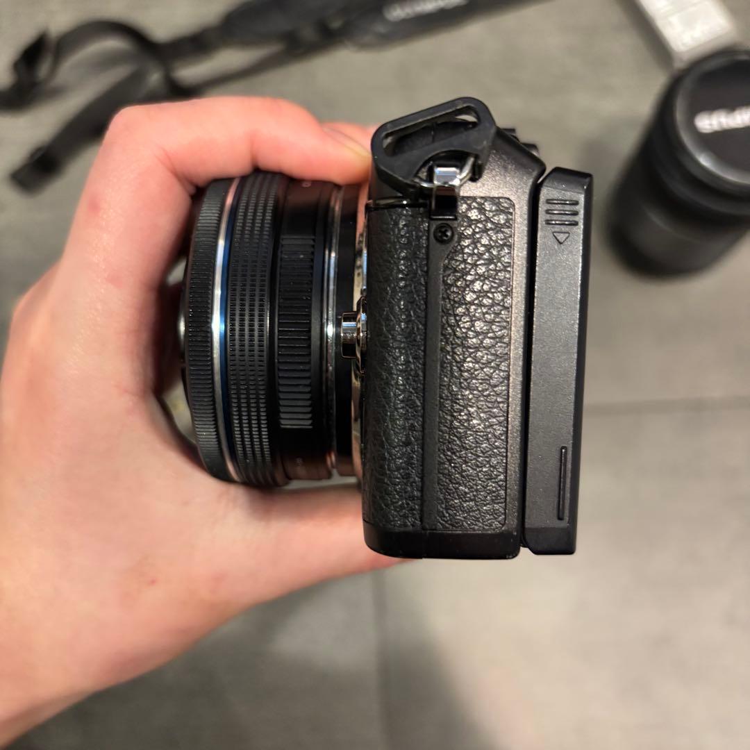 【望遠レンズ付き】OLYMPUS PEN Lite E-PL7 ミラーレス一眼