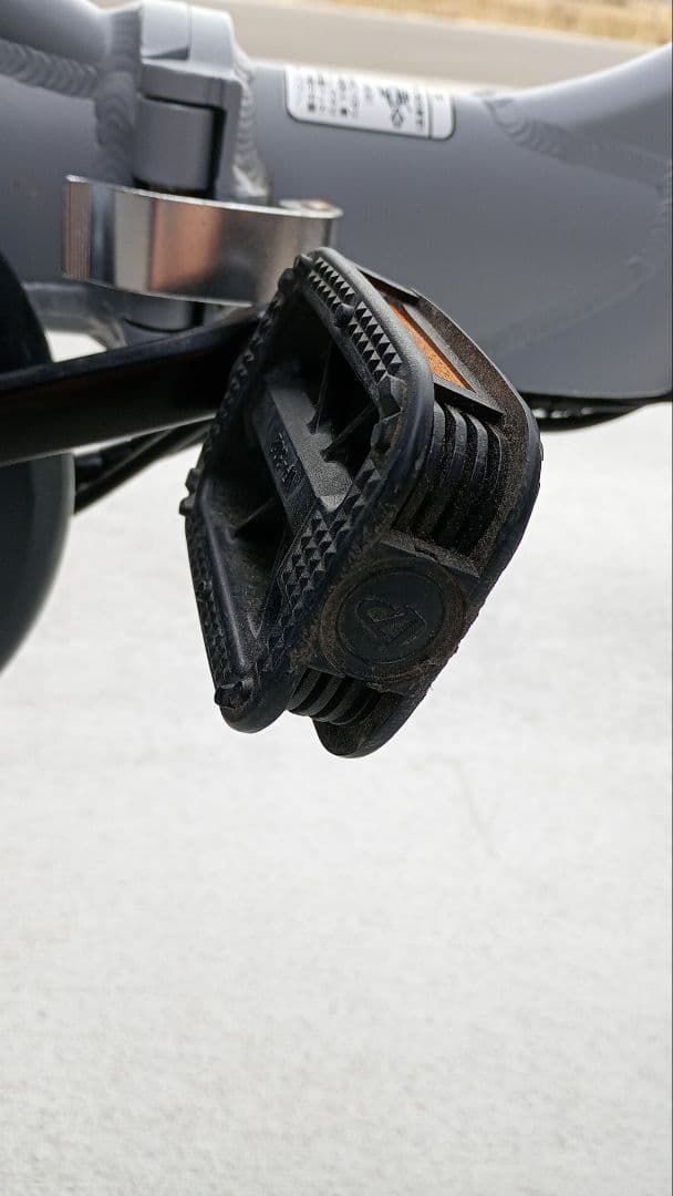 【中古】peltech TDN-212LN マットグレイ ノーパンクタイヤ