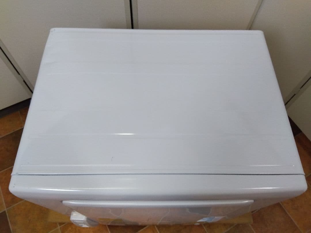 日立 除湿型電気衣類乾燥機 6,0kg DE-N60WV 20年製