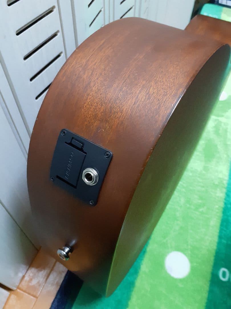 サトチャン、Martin 00-15 Mahogany エレアコ