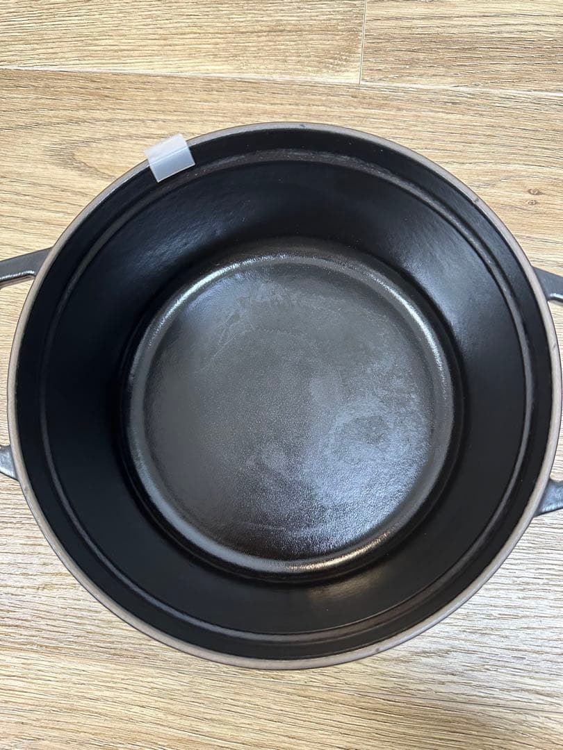 STAUB ココットラウンド ブラック 18cm
