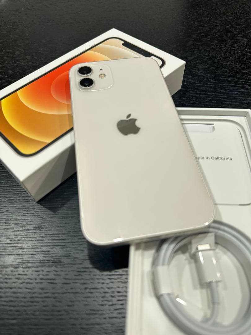 Apple iPhone 12 ホワイト 64GB 本体 充電ケーブル付き